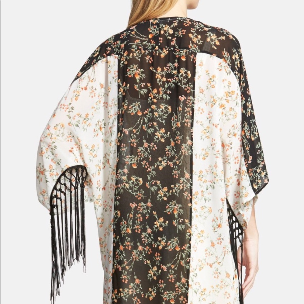 Floral Kimono. Only worn once! Perfect condition.